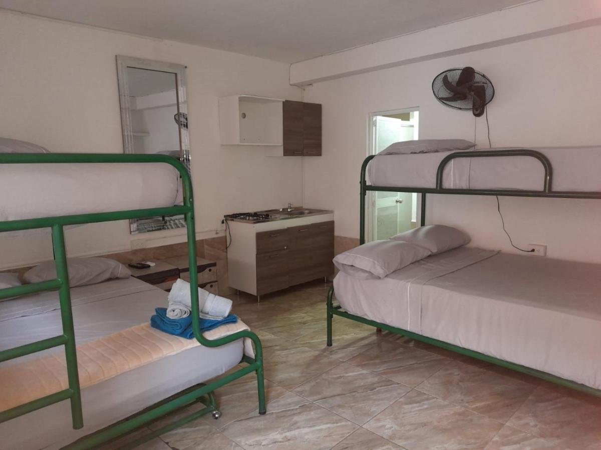 Alborada Hostel B&B Санта-Марта Екстер'єр фото